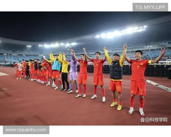 中国足球再次崛起 国足携手年轻球员迎接全新挑战力争世界杯梦想