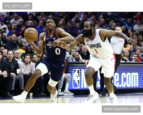 联盟焦点再度升温多队豪强鏖战季后赛格局突变引发热议全球篮迷关注